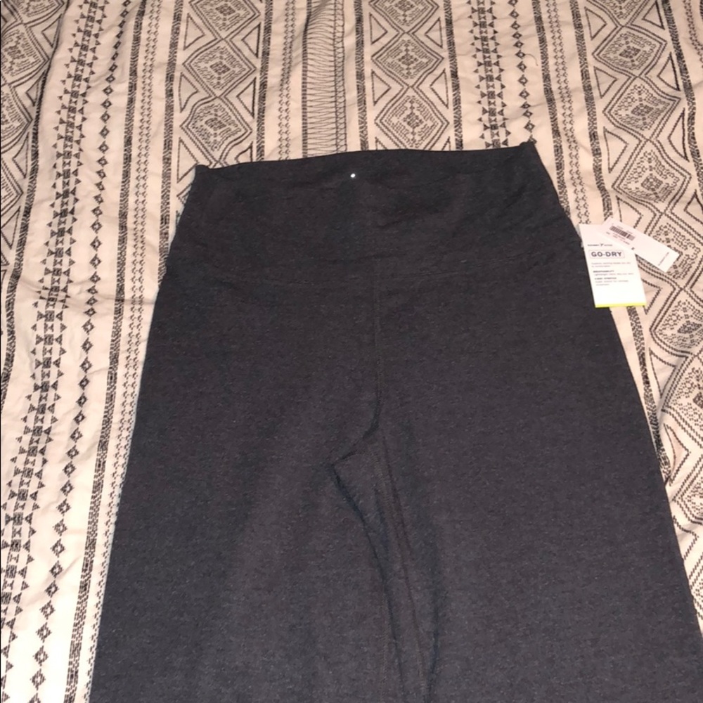 Old Navy active pants NWT
